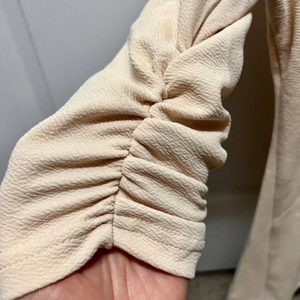 Blazer - Picture 2 of 6
